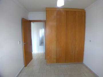 Alugar Apartamentos / Padrão em Ribeirão Preto R$ 780,00 - Foto 9