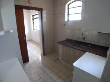 Alugar Apartamento / Padrão em Ribeirão Preto R$ 1.200,00 - Foto 5