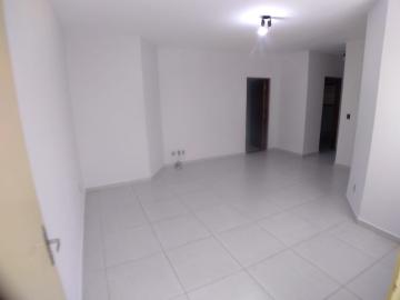 Alugar Apartamentos / Padrão em Ribeirão Preto R$ 424,00 - Foto 1
