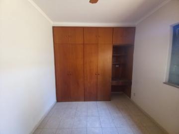 Alugar Casa / Padrão em Ribeirão Preto R$ 3.000,00 - Foto 8