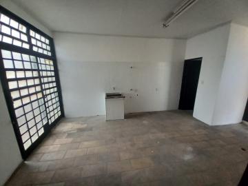 Alugar Casa / Padrão em Ribeirão Preto R$ 3.000,00 - Foto 13