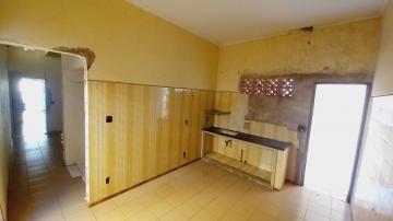 Alugar Casa / Padrão em Ribeirão Preto R$ 1.600,00 - Foto 10