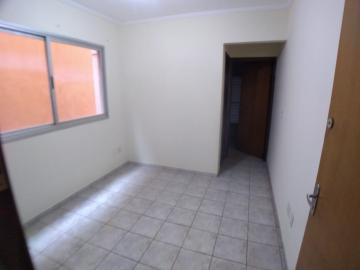 Alugar Apartamentos / Padrão em Ribeirão Preto R$ 630,00 - Foto 1