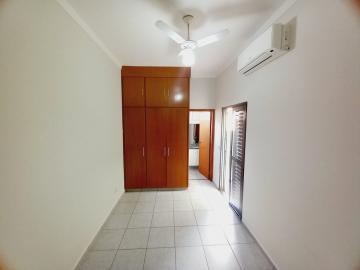 Alugar Apartamento / Padrão em Ribeirão Preto R$ 1.400,00 - Foto 4