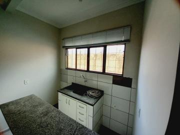 Alugar Apartamento / Padrão em Ribeirão Preto R$ 1.400,00 - Foto 2