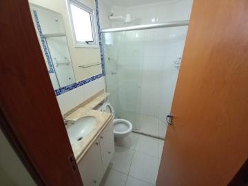 Alugar Apartamento / Padrão em Ribeirão Preto R$ 1.900,00 - Foto 4