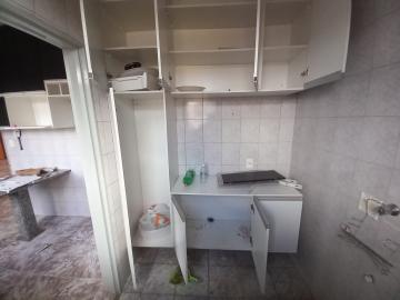 Alugar Apartamento / Padrão em Ribeirão Preto R$ 2.200,00 - Foto 4