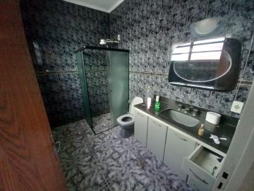 Alugar Apartamento / Padrão em Ribeirão Preto R$ 2.200,00 - Foto 10