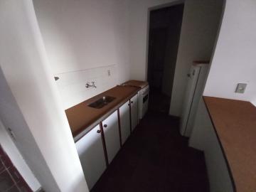 Alugar Apartamento / Padrão em Ribeirão Preto R$ 850,00 - Foto 4