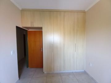 Alugar Casa / Padrão em Ribeirão Preto R$ 1.700,00 - Foto 10