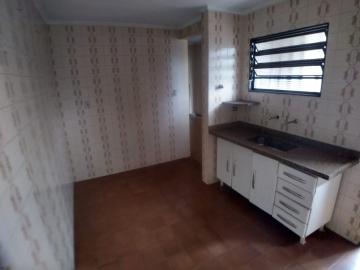 Alugar Casa / Padrão em Ribeirão Preto R$ 1.200,00 - Foto 5