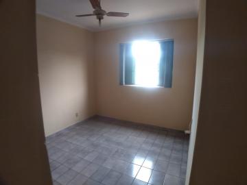 Alugar Casa / Padrão em Ribeirão Preto R$ 1.200,00 - Foto 11