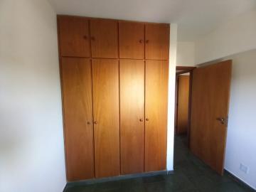 Alugar Apartamento / Padrão em Ribeirão Preto R$ 1.800,00 - Foto 13