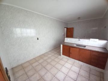 Alugar Casas / Padrão em Ribeirão Preto R$ 2.100,00 - Foto 7