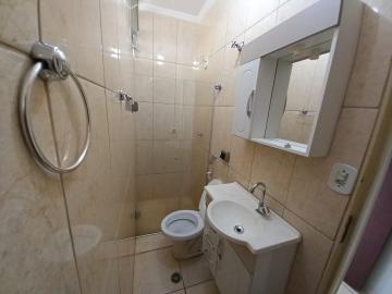 Alugar Apartamento / Padrão em Ribeirão Preto R$ 1.200,00 - Foto 8