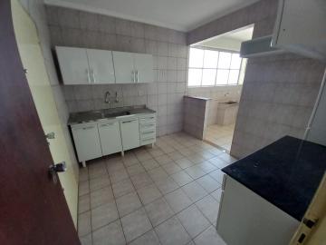 Alugar Apartamento / Padrão em Ribeirão Preto R$ 1.200,00 - Foto 4