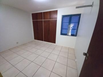 Alugar Apartamento / Padrão em Ribeirão Preto R$ 1.200,00 - Foto 9