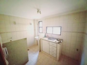 Alugar Apartamento / Padrão em Ribeirão Preto R$ 650,00 - Foto 2