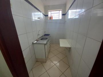 Alugar Apartamento / Padrão em Ribeirão Preto R$ 800,00 - Foto 2