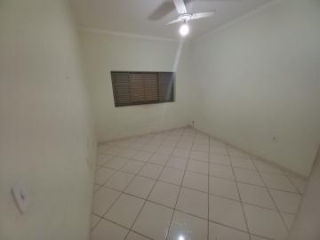 Apartamento / Padrão em Ribeirão Preto Alugar por R$800,00