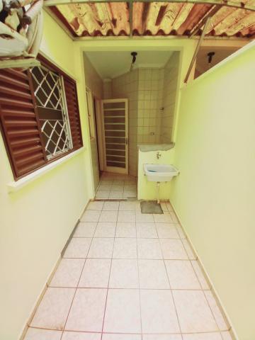 Alugar Apartamento / Padrão em Ribeirão Preto R$ 1.200,00 - Foto 16