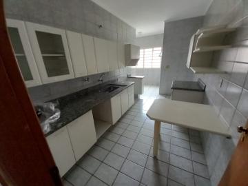 Alugar Apartamentos / Padrão em Ribeirão Preto R$ 1.200,00 - Foto 5