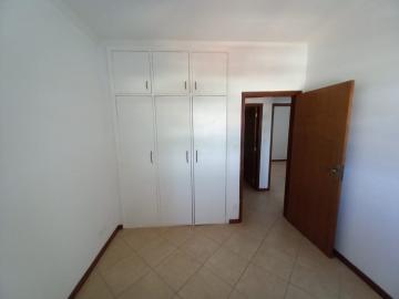 Alugar Apartamento / Padrão em Ribeirão Preto R$ 1.200,00 - Foto 14