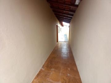 Alugar Casa / Padrão em Ribeirão Preto R$ 800,00 - Foto 6