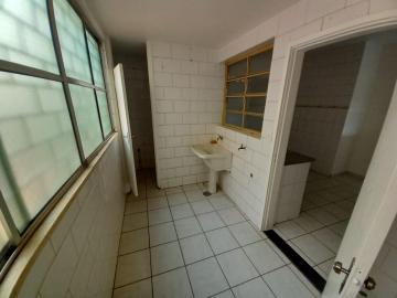 Alugar Apartamento / Padrão em Ribeirão Preto R$ 1.000,00 - Foto 5