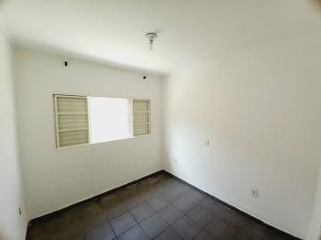 Alugar Casa / Padrão em Ribeirão Preto R$ 1.100,00 - Foto 4