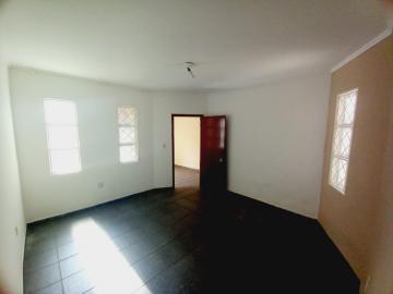 Casa / Padrão em Ribeirão Preto Alugar por R$1.100,00