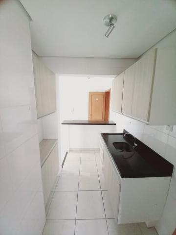 Alugar Apartamento / Padrão em Ribeirão Preto R$ 1.280,00 - Foto 5