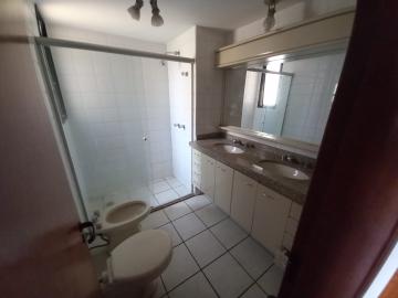 Alugar Apartamento / Padrão em Ribeirão Preto R$ 1.700,00 - Foto 11