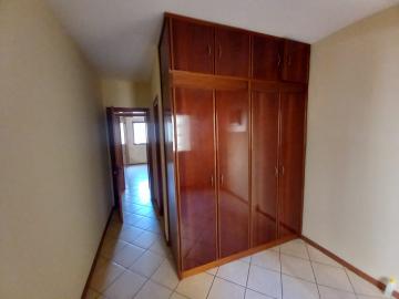 Alugar Apartamento / Padrão em Ribeirão Preto R$ 1.700,00 - Foto 14