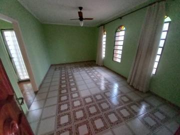 Alugar Casa / Padrão em Ribeirão Preto R$ 1.500,00 - Foto 2