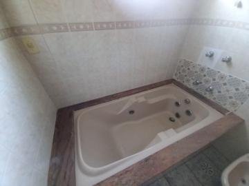 Alugar Casa / Padrão em Ribeirão Preto R$ 1.500,00 - Foto 18