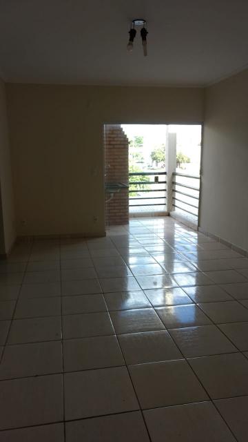 Alugar Apartamento / Padrão em Ribeirão Preto R$ 1.000,00 - Foto 2