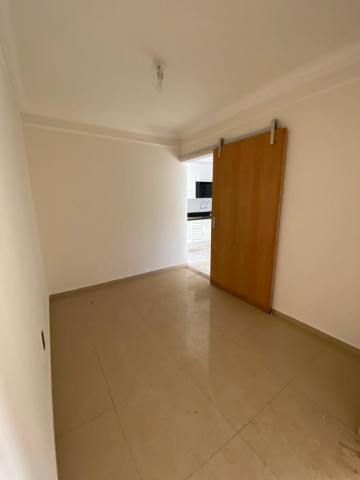 Alugar Casas / Condomínio em Ribeirão Preto R$ 1.600,00 - Foto 19