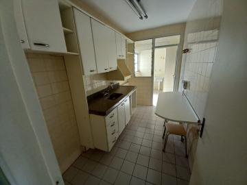 Alugar Apartamento / Padrão em Ribeirão Preto R$ 1.400,00 - Foto 10