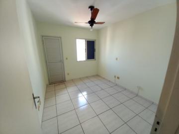 Alugar Apartamentos / Padrão em Ribeirão Preto R$ 1.400,00 - Foto 5