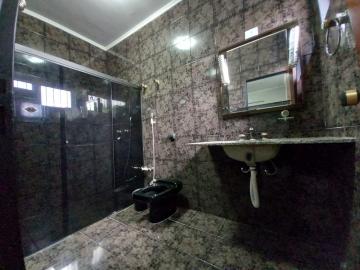 Alugar Casas / Padrão em Ribeirão Preto R$ 2.500,00 - Foto 13