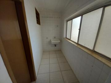 Alugar Apartamento / Padrão em Ribeirão Preto R$ 750,00 - Foto 4