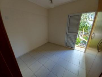 Alugar Apartamento / Padrão em Ribeirão Preto R$ 1.800,00 - Foto 9