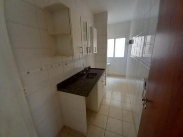 Alugar Apartamentos / Padrão em Ribeirão Preto R$ 1.350,00 - Foto 4