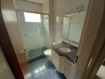 Alugar Apartamento / Padrão em Ribeirão Preto R$ 1.350,00 - Foto 11