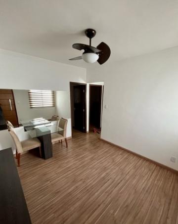 Alugar Apartamento / Padrão em Ribeirão Preto R$ 1.100,00 - Foto 2