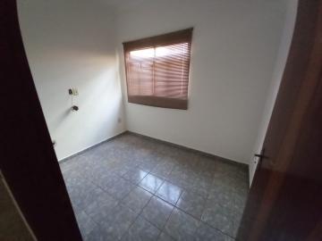 Alugar Casa / Padrão em Ribeirão Preto R$ 1.400,00 - Foto 6