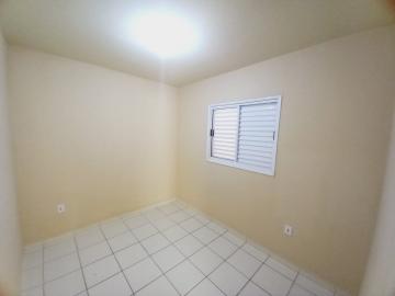 Alugar Casa / Padrão em Ribeirão Preto R$ 800,00 - Foto 5