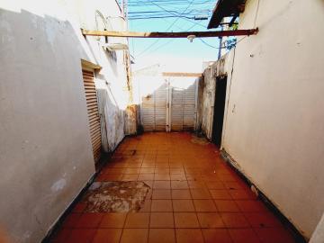 Alugar Casa / Padrão em Ribeirão Preto R$ 750,00 - Foto 17