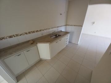 Alugar Apartamento / Padrão em Ribeirão Preto R$ 1.700,00 - Foto 4